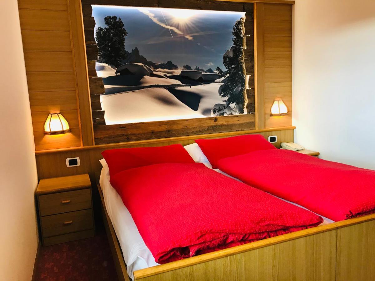 Rifugio Capanna Passo Valles Falcade Ngoại thất bức ảnh